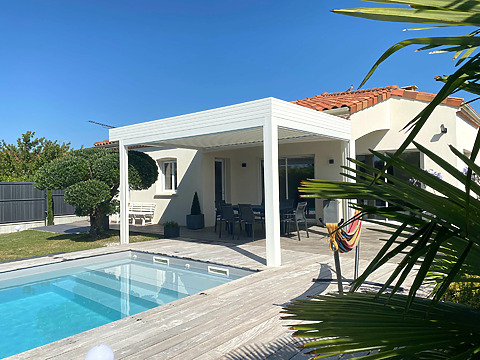 pergola piscine en Charente-Maritime